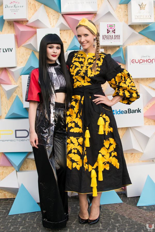 Группа The Hardkiss выступила на открытии второго сезона Kavalier Вeach Сlub 